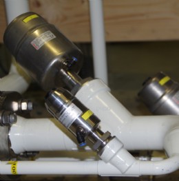 Figure 2 GEMÜ 550 globe valves in the flow lead Figure 2 GEMÜ 550 globe valves in the flow lead